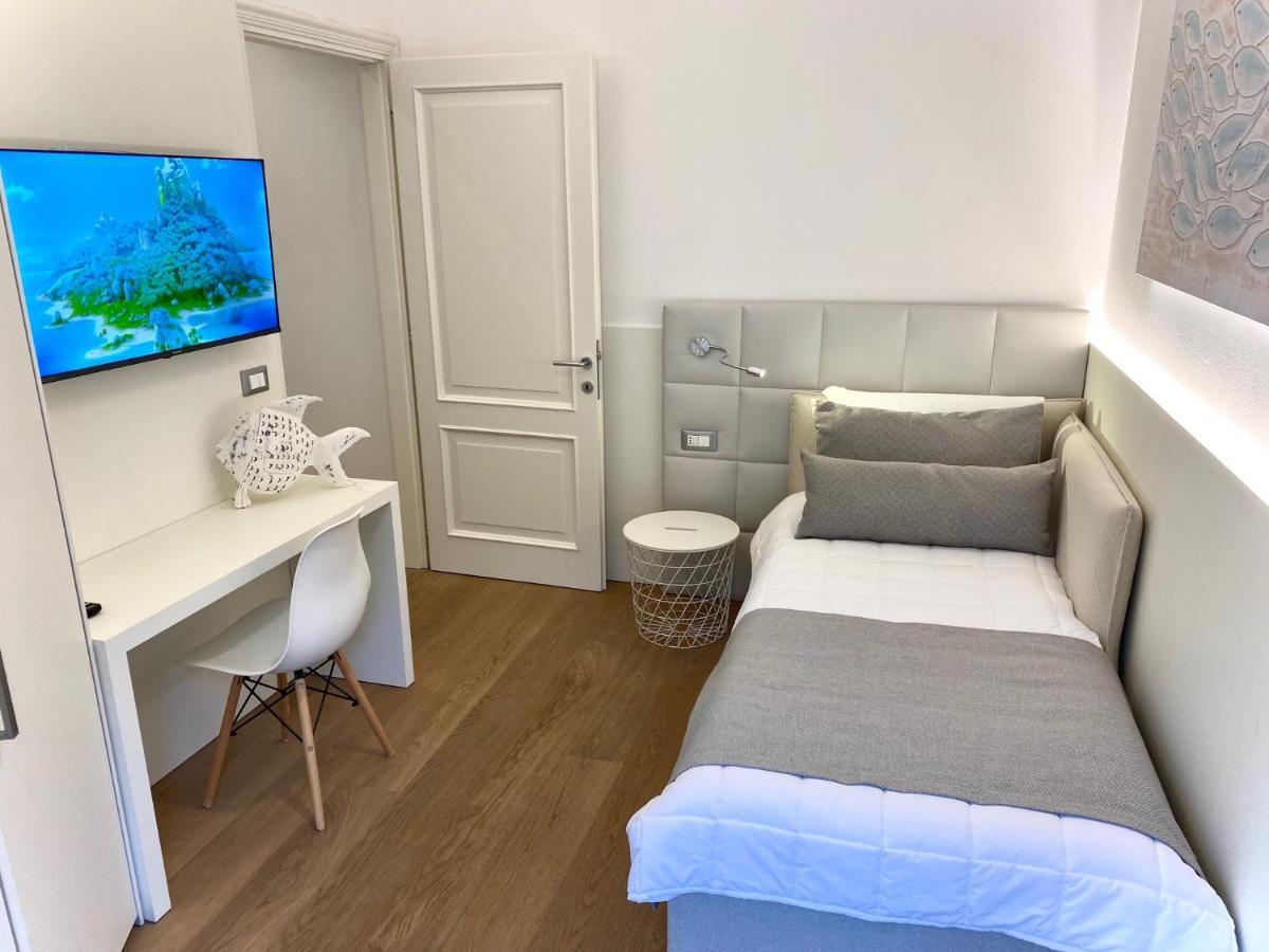 Appartamento Fronte Mare Villa Lory Λινιάνο Σαμπιαντόρο Εξωτερικό φωτογραφία