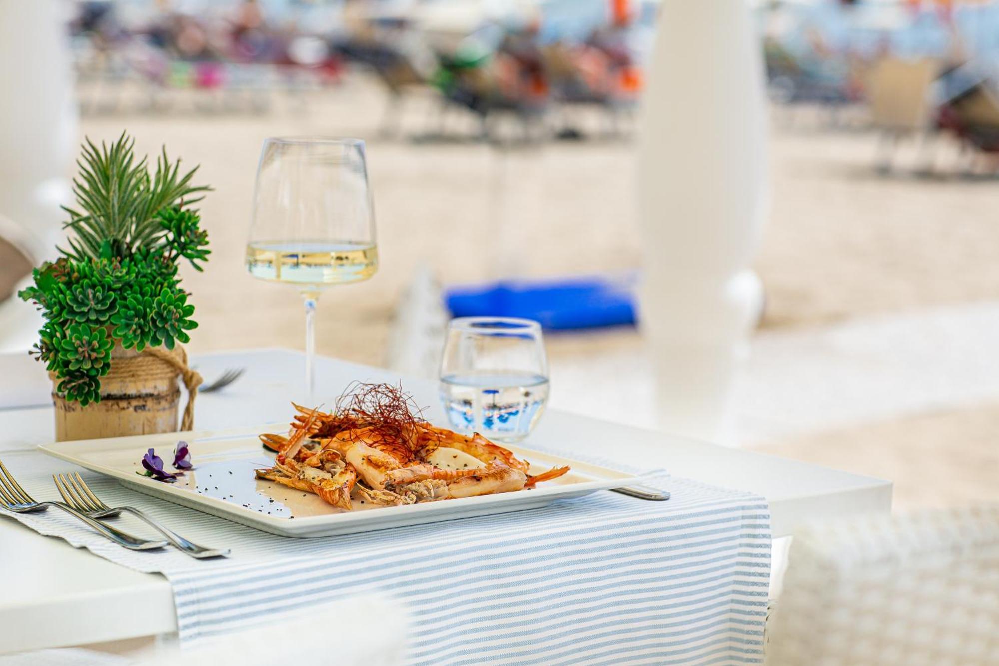 Appartamento Fronte Mare Villa Lory Λινιάνο Σαμπιαντόρο Εξωτερικό φωτογραφία
